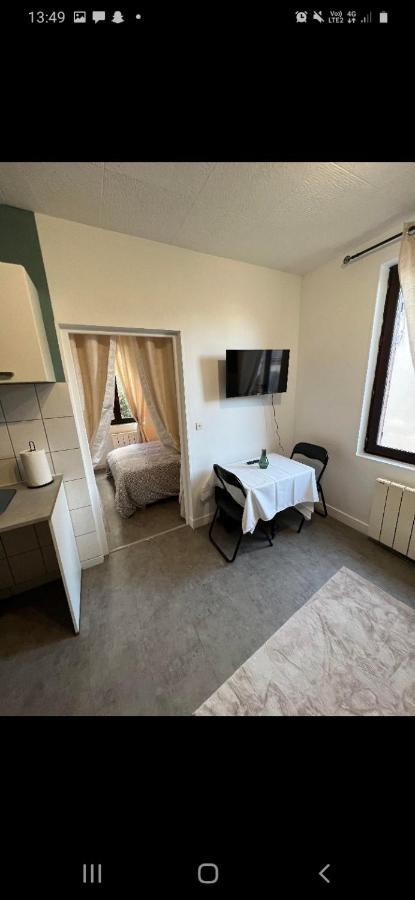 Ferienwohnung T2 Proche Gare Avec Wifi 1Er Etage Chartres Exterior foto